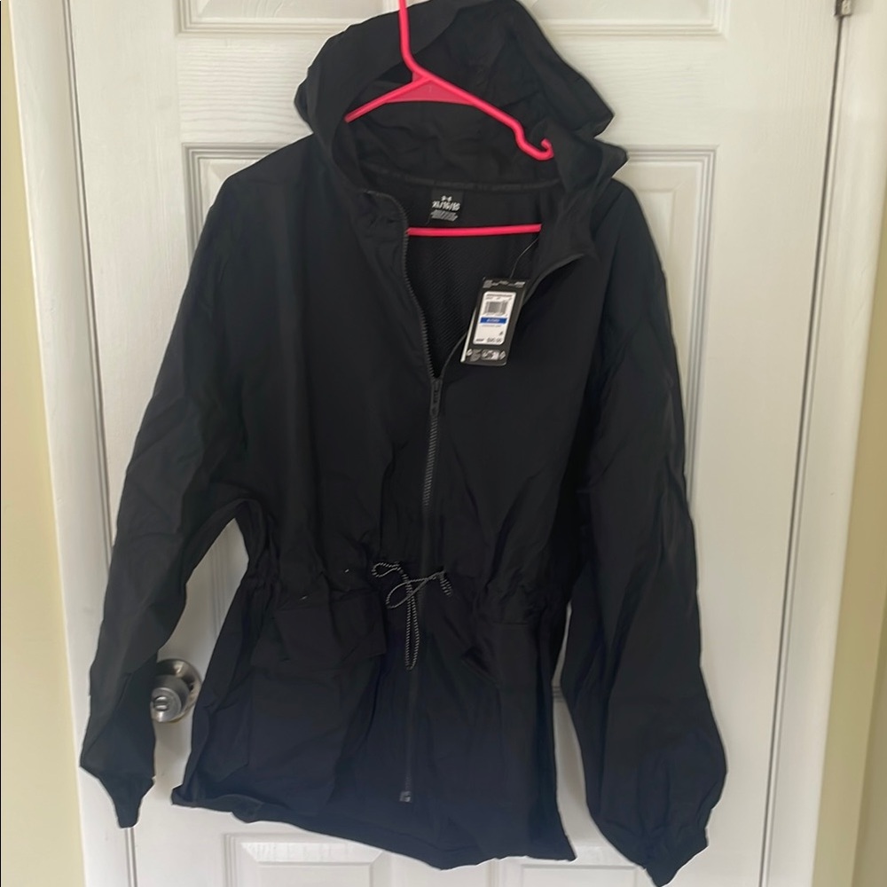 Under Armour Black Utility Jacket with Adjustable Fit